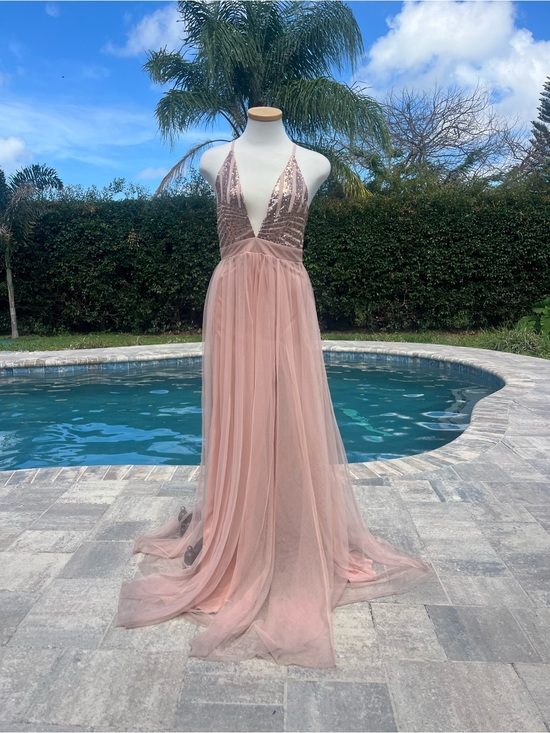 Luxxel Dresses & Skirts - Plunge V-Neck Blush Pink Tulle Dress Prom